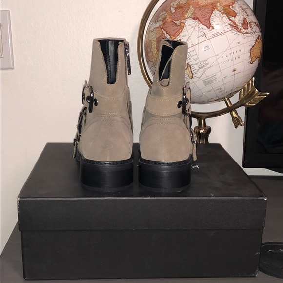 NEW Kendall + Kylie nori ankle boot suede - Picture 9 of 11